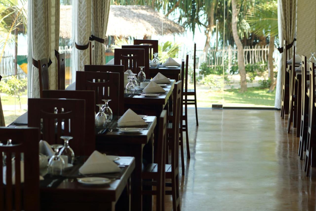 Samudra Beach Resort Tangalle Kültér fotó
